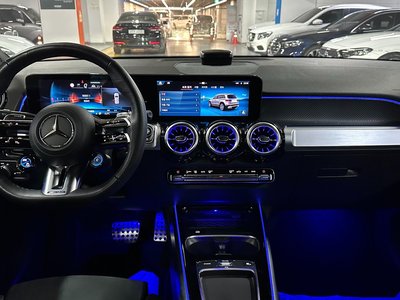 MERCEDES-BENZ GLB - 4