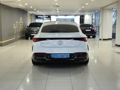 MERCEDES-BENZ EQS - 2