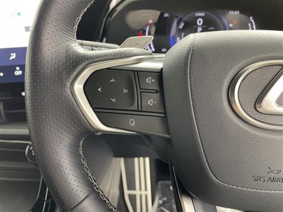 2023 Lexus NX — миниатюра 17