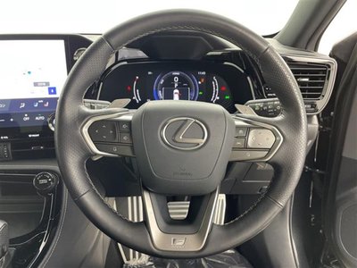 2023 Lexus NX — миниатюра 16