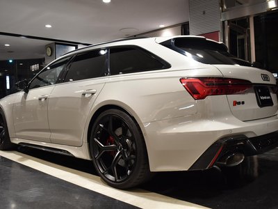 AUDI RS6 AVANT - 4