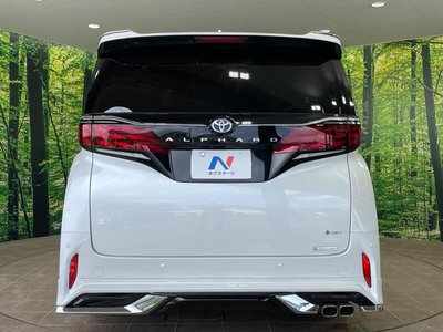 2024 Toyota ALPHARD — миниатюра 16