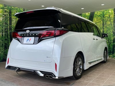 2024 Toyota ALPHARD — миниатюра 18