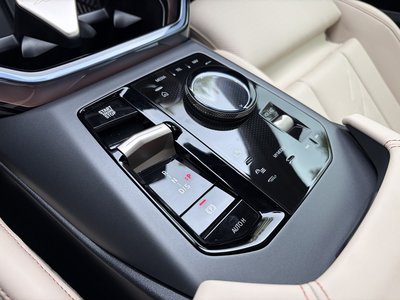 2025 BMW X3 照片 9