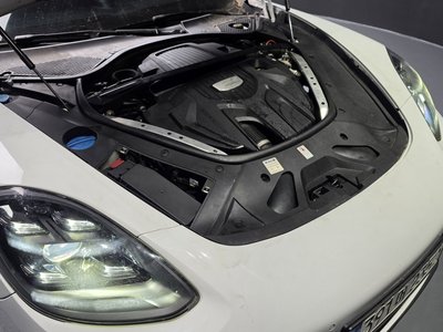 PORSCHE PANAMERA - 7