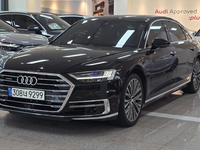 2021 AUDI A8 照片 1