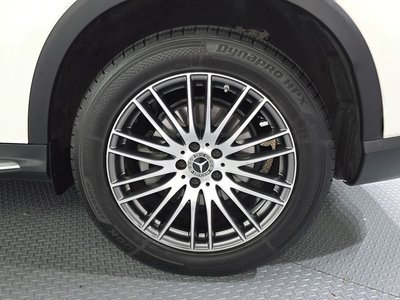 MERCEDES-BENZ GLC - 8