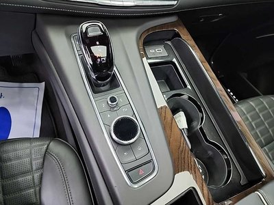 CADILLAC ESCALADE 5TH GENERATION - 8