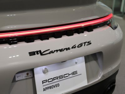 2023 Porsche 911 photo 9
