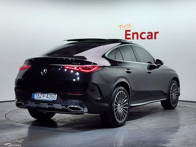 MERCEDES-BENZ GLC - 4