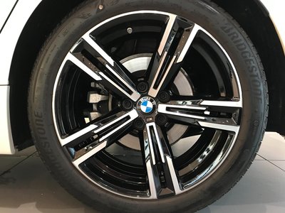 صورة مصغرة 41 لـ 2025 BMW 3 SERIES
