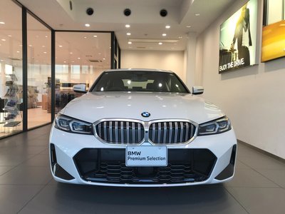 2025 BMW 3 SERIES photo 5