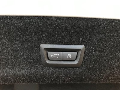 صورة مصغرة 28 لـ 2025 BMW 3 SERIES