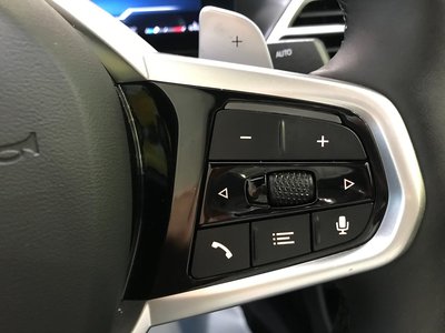صورة مصغرة 22 لـ 2025 BMW 3 SERIES