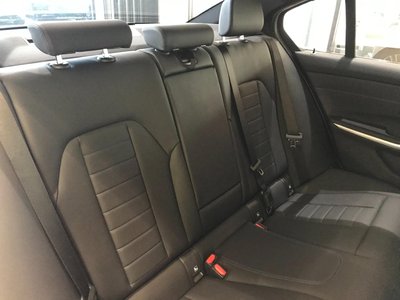 صورة مصغرة 51 لـ 2025 BMW 3 SERIES