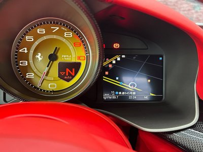 صورة 23 لـ 2016 Ferrari F12 BERLINETTA