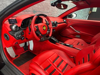 صورة 27 لـ 2016 Ferrari F12 BERLINETTA