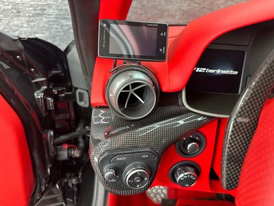 صورة 28 لـ 2016 Ferrari F12 BERLINETTA