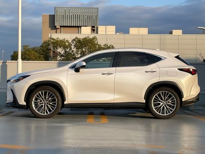 LEXUS NX - 4