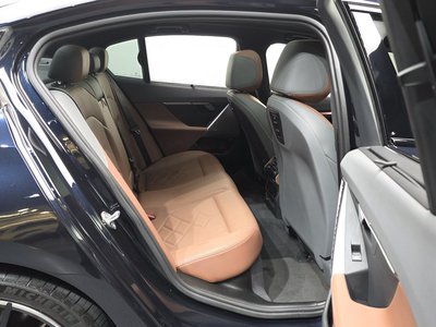 2023 BMW 5 SERIES 缩略图 18