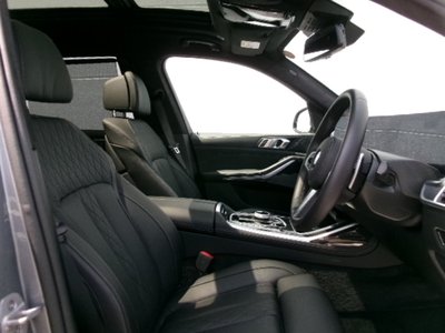 صورة مصغرة 27 لـ 2025 BMW X7