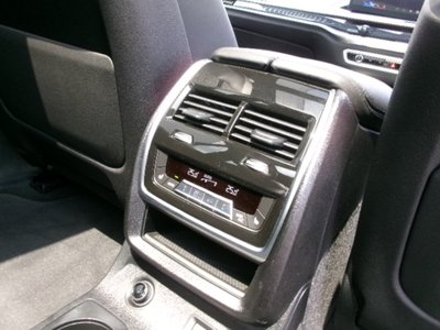 صورة مصغرة 31 لـ 2025 BMW X7