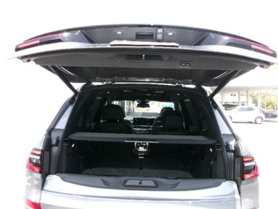 صورة مصغرة 44 لـ 2025 BMW X7