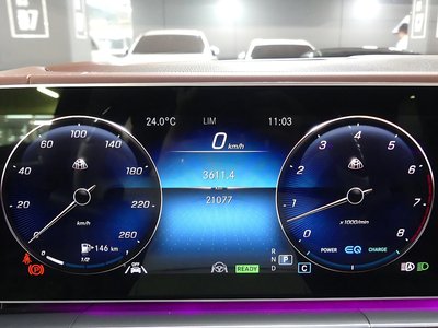 MERCEDES-BENZ GLS - 6