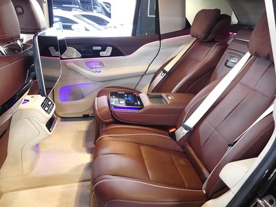 MERCEDES-BENZ GLS - 7