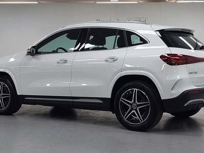 MERCEDES-BENZ EQA - 5