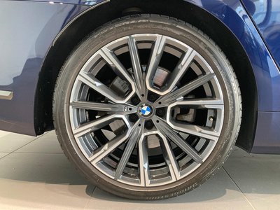 صورة 6 لـ 2021 BMW 7 SERIES