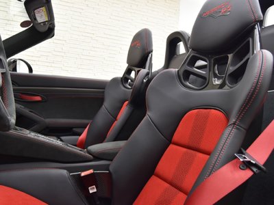 2025 Porsche 718 SPYDER 照片 9