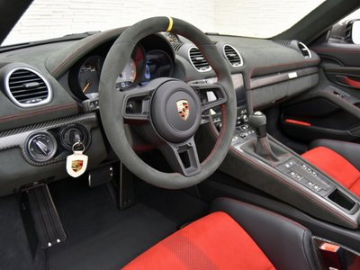 2025 Porsche 718 SPYDER 缩略图 13