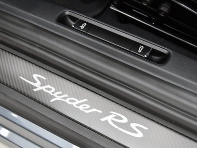 2025 Porsche 718 SPYDER 缩略图 19