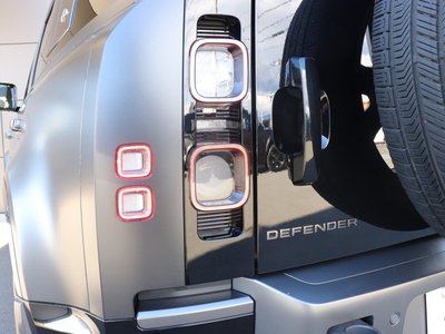 2023 LAND Rover DEFENDER — миниатюра 25