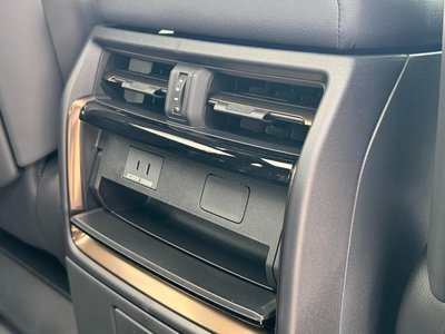 صورة مصغرة 70 لـ 2025 Toyota ALPHARD