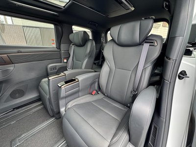 صورة مصغرة 42 لـ 2025 Toyota ALPHARD