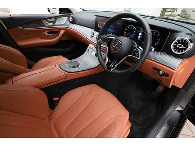 صورة 2 لـ 2023 Mercedes-BENZ CLS