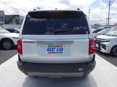 TOYOTA LAND CRUISER 250 - 7