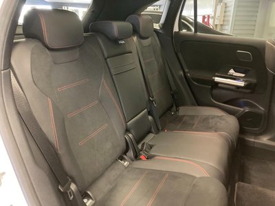 MERCEDES-BENZ GLA - 8