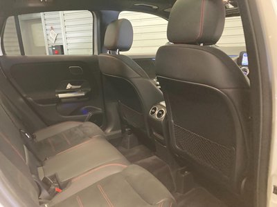 MERCEDES-BENZ GLA - 7