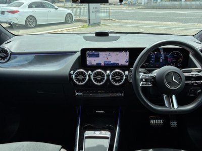 2025 Mercedes-BENZ GLA 缩略图 24