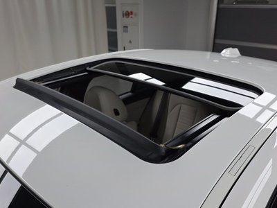 2025 BMW 3 SERIES 缩略图 27