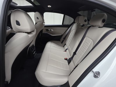 2025 BMW 3 SERIES 缩略图 18