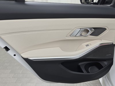 2025 BMW 3 SERIES 缩略图 15