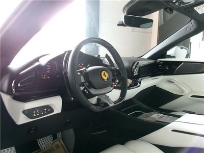 FERRARI PUROSANGUE - 10