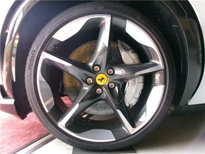 FERRARI PUROSANGUE - 8