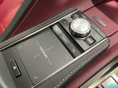 2017 Lexus LC 缩略图 60