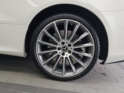 MERCEDES-BENZ E-CLASS - 8