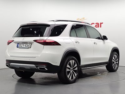 MERCEDES-BENZ GLE - 4